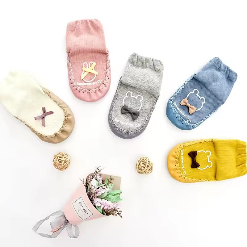 Bowknot New Cute Baby Sock Skin Bottom Footwear Antiskid Baby Socks Floor Cartoon Socks in the children's Stockings